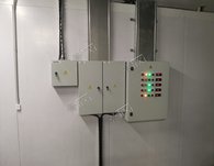 Щит управления холодильными машинами и климатической техникой с системой мониторинга